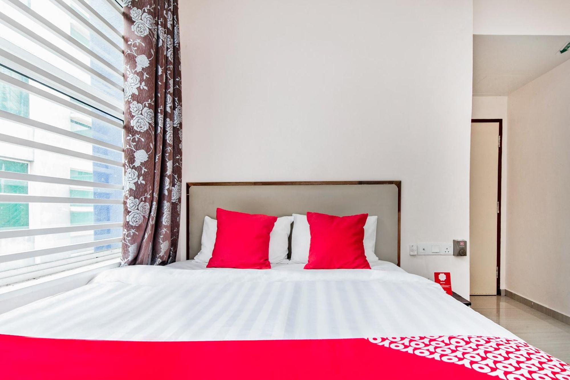 Super Oyo 258 Hotel Smc Alam Avenue Шах Алам Екстериор снимка